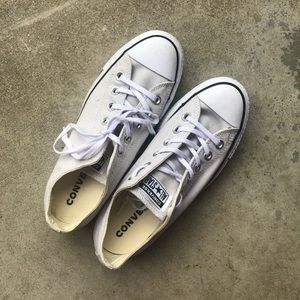 Converse Platform Sneakers 7.5